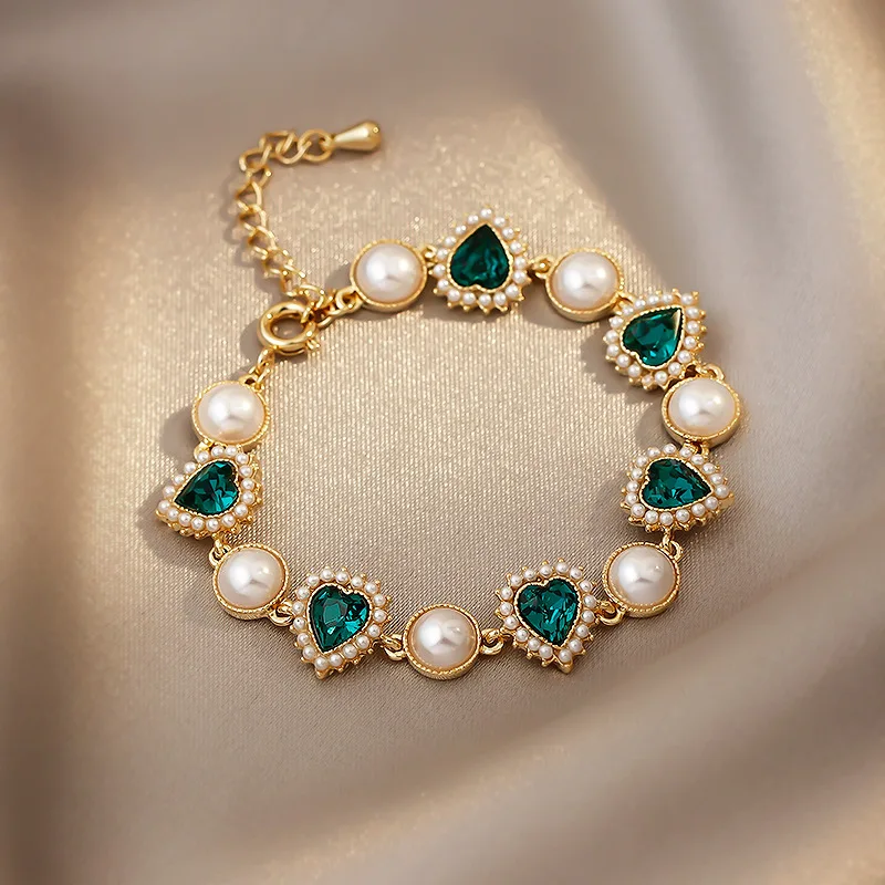 

Luxury Gorgeous Green Cubic Zirconia Charm Bracelets for Women Fashion Crystal Pearl Love Heart Bracelets Party Wedding Jewelry