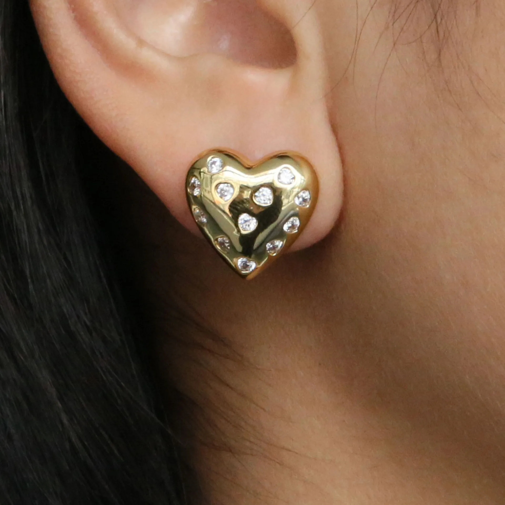 Женские серьги в форме сердца из нержавеющей стали с металлической текстурой