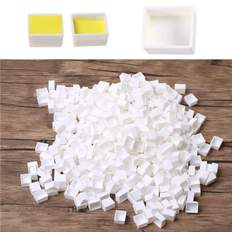 

50 Pcs 2ML White Painting Half Pans Empty Watercolor Pan Plastic Painting White Half Pan for DIY Watercolor Oils Acrylic Paints