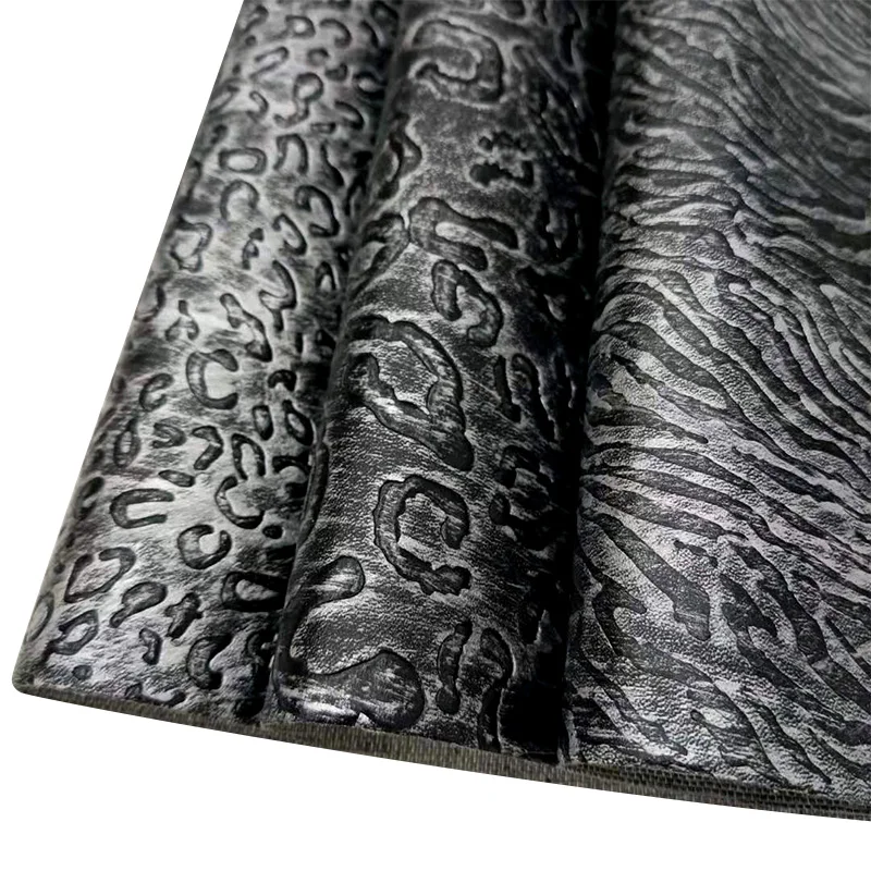 

46*135CM Retro and Vintage Design Embossed PU Artificial Leatherette Fabric Sheet for Making Decorative/DIY Accessories