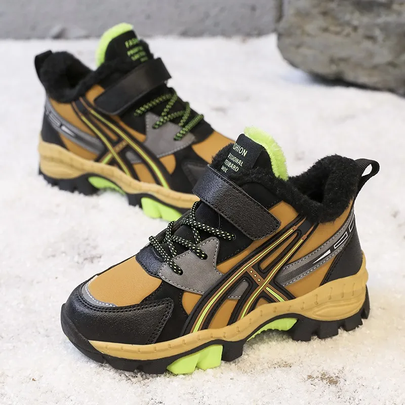 Kids Winter Warm Cotton Hiking Sneakers 2022 Fashion Trend Boys' Walking Shoes Leather Waterproof and Anti-skid Children's Shoes