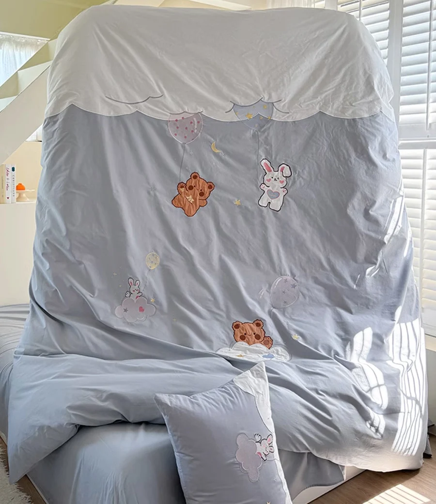 Милый комплект постельного белья с вышивкой медведя и кролика сине-зеленый