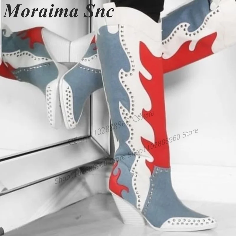 

Женские сапоги до колена, разноцветные сапоги составного кроя с заклепками, на толстом каблуке, без застежки, с острым носком, модель 2023 года