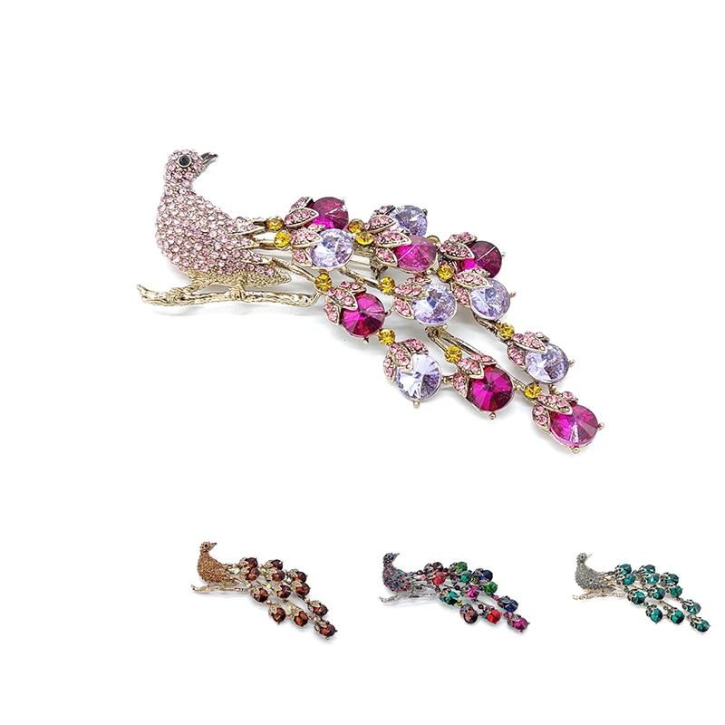 

PD BROOCH New High-end Peacock Animal Brooch Clothing Accessories Classic Popular Style Butterfly Needle Jewelry