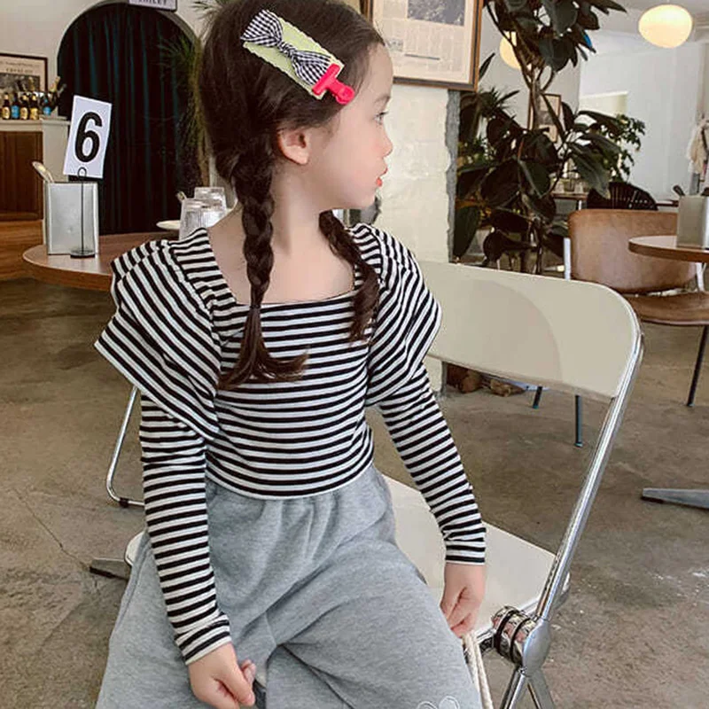 

Baby Girl Long Sleeve T Shirt 2022 Trend Children Black White Striped Fashion Babydoll All-match Princess Clothing Oversized Top
