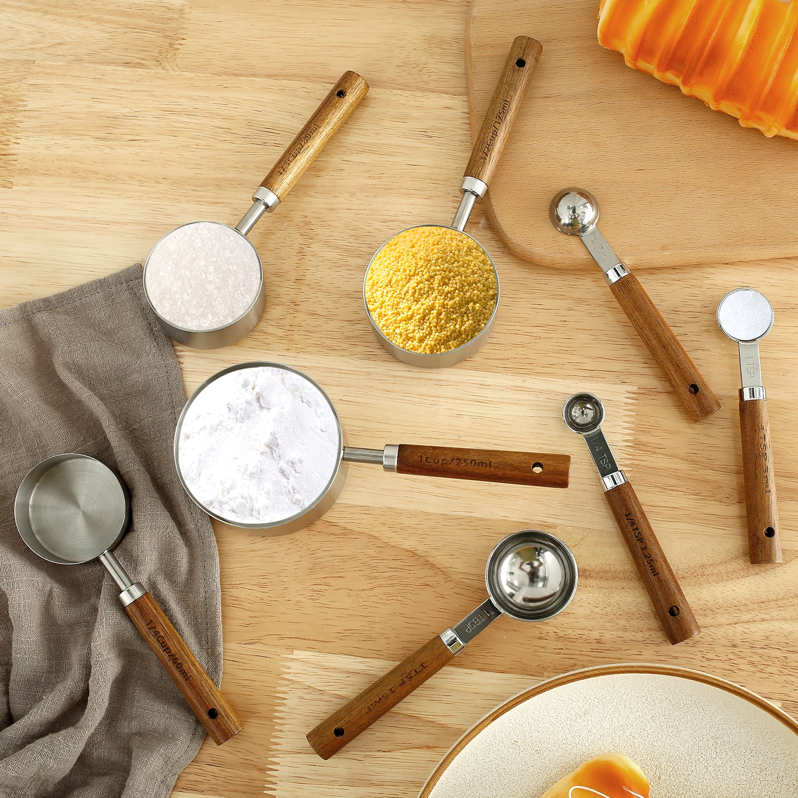 

Набор из 8 мерных стаканчиков и ложек, набор для измерения стаканчиков из нержавеющей стали с деревянной ручкой, портативный набор мерных ложек многоразового использования