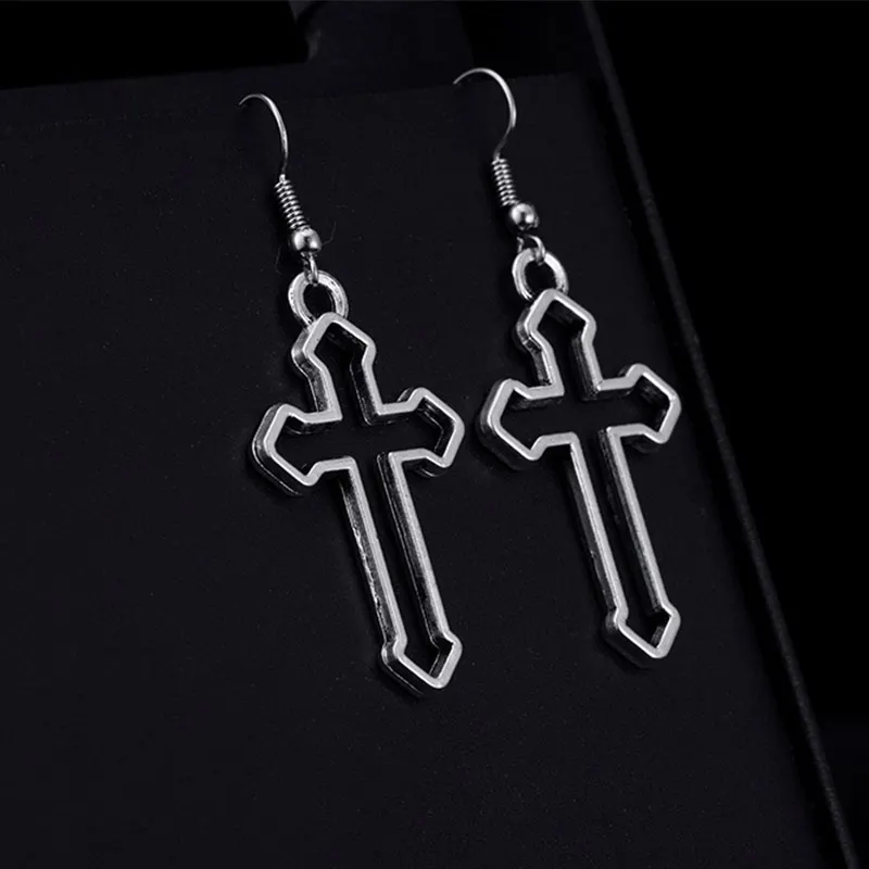 

Fashionable European and American Punk Rock Hollow Cross Dangle Earrings Harajuku Retro Metal Girl Cute Earrings Jewelry