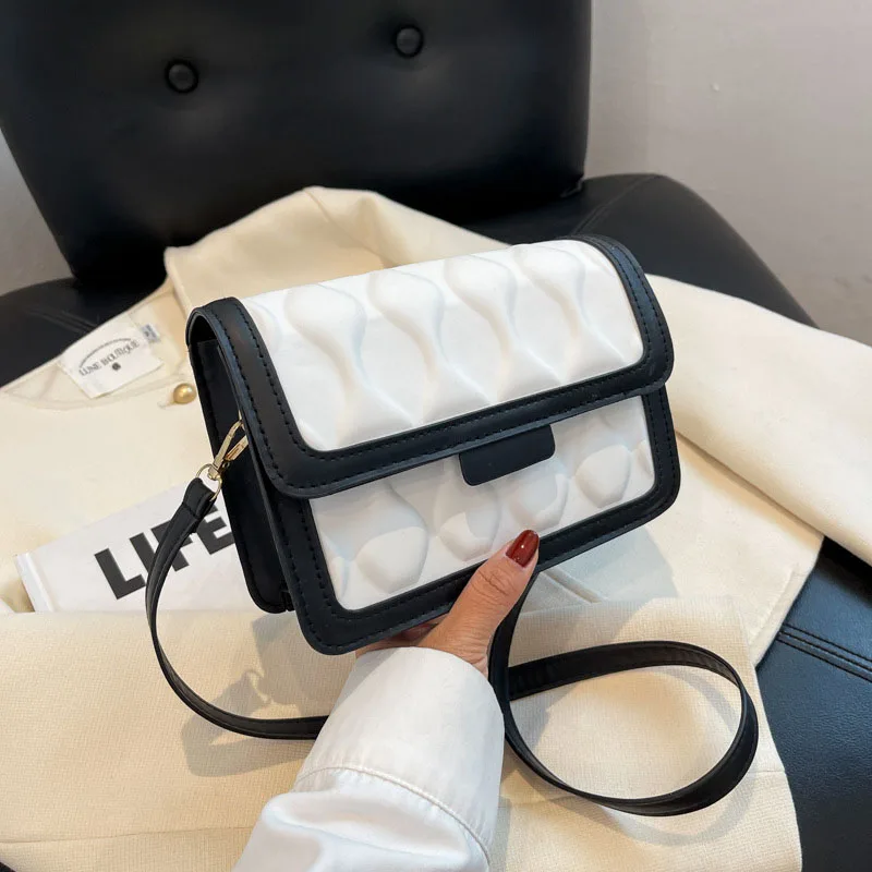 

2022 New Women Shoulder Bag Summer High Quality Small Crossbody Bags Phone Pocket Fashion Purse Travel Handbag for Women Girl