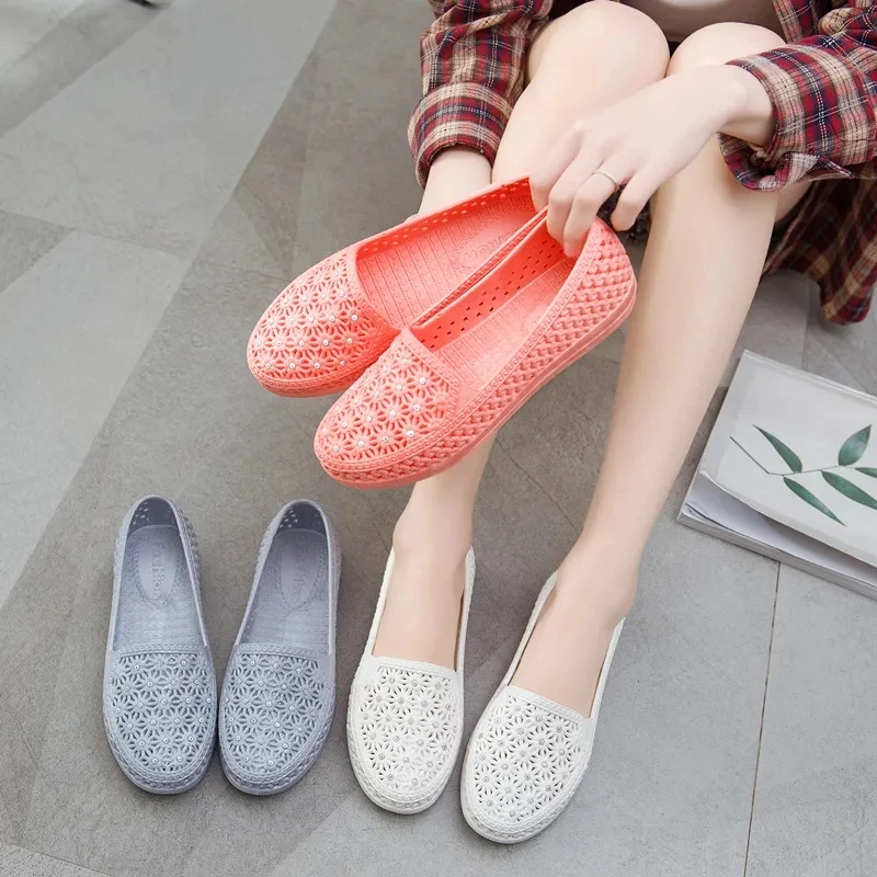 Hollow Out Flats Women Shoes Slip on Casual Nurse Shoes Summer Loafers Female Sandals Shallow Beach Breathable Zapatos