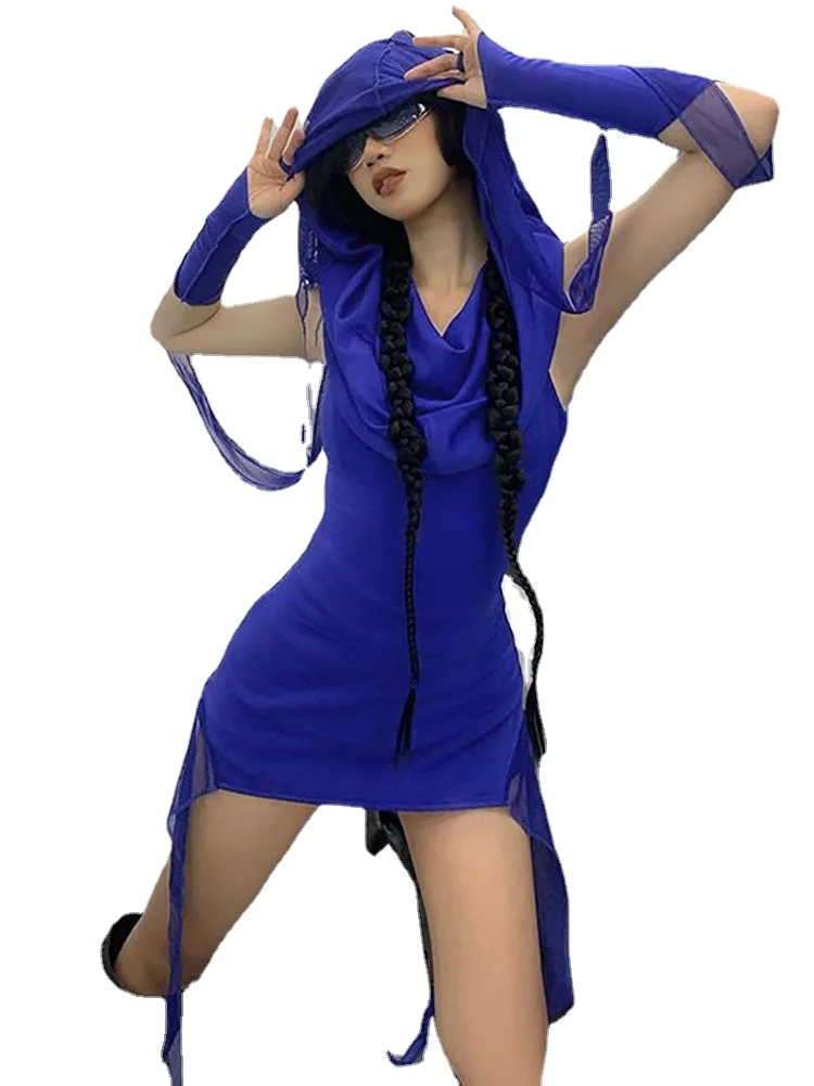 

Женское платье-карандаш с капюшоном, в стиле «Ретро»