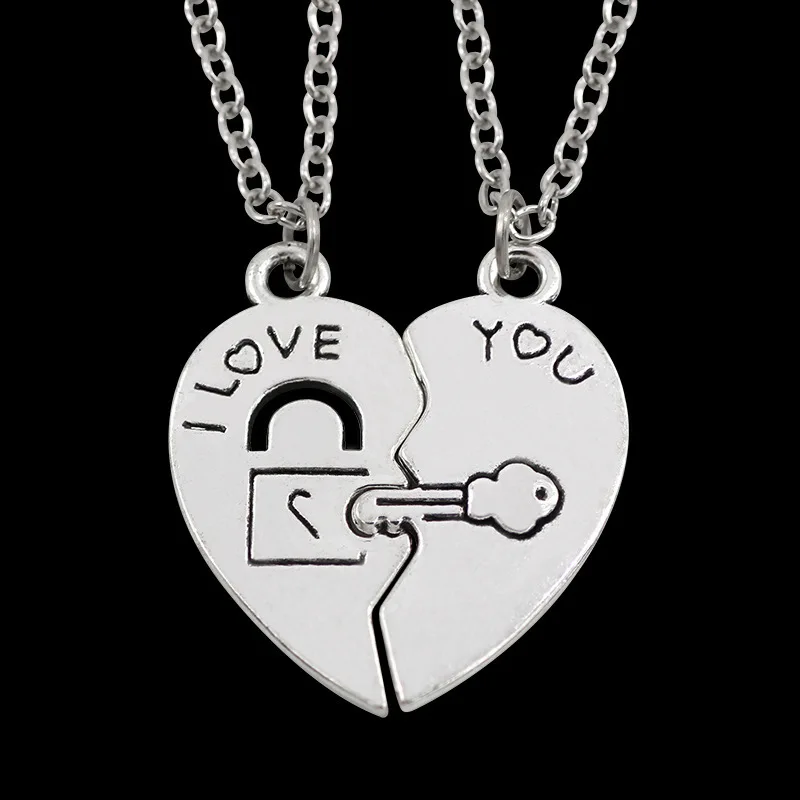 

Fashion Creativity I Love You English Heart-shaped Key Lock Couple Necklace Student Style Romantic Valentine's Day Gift Pendant