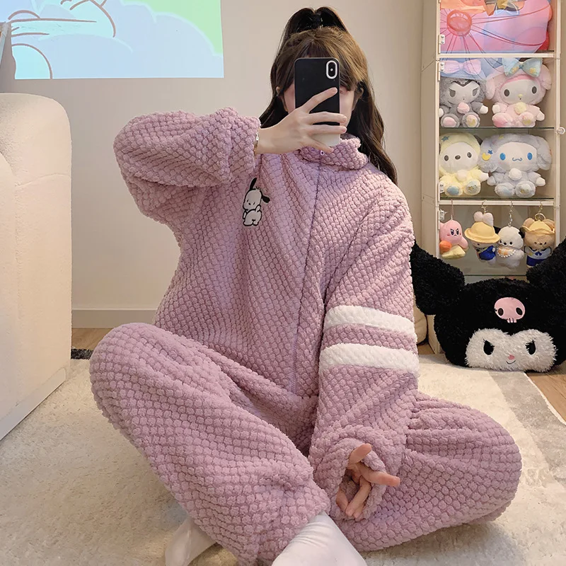 

Kawaii Sanriod Pochacco Kuromi Pajama Women's Autumn and Winter Coral Velvet and Thickened Home Wear Set Can Be Worn Outside