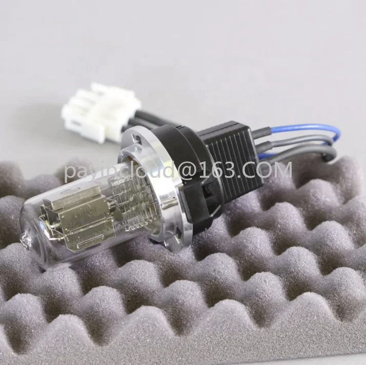 

2140-0820 УФ дейтериевая лампа для G1315C/D, G1365C/D и 1220 LC с папой