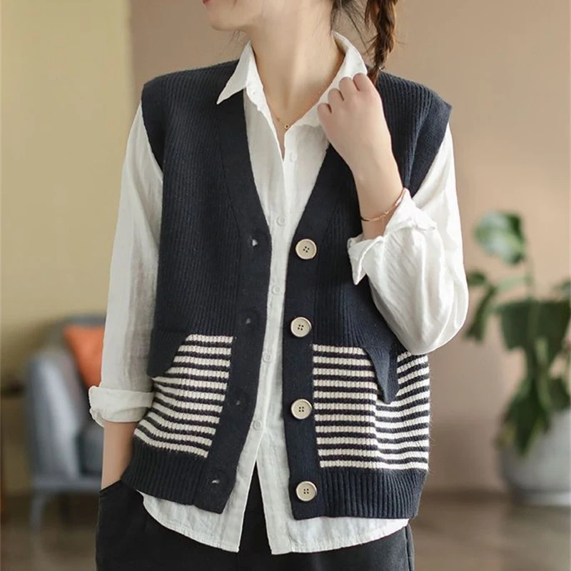 Свитер с v-образным вырезом жилет женский топ весенне-осенний вязаный в полоску