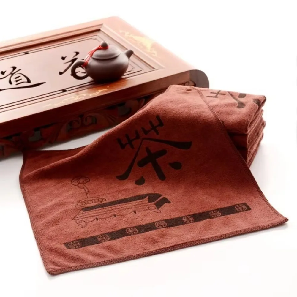 

Махровое полотенце шоколадного цвета