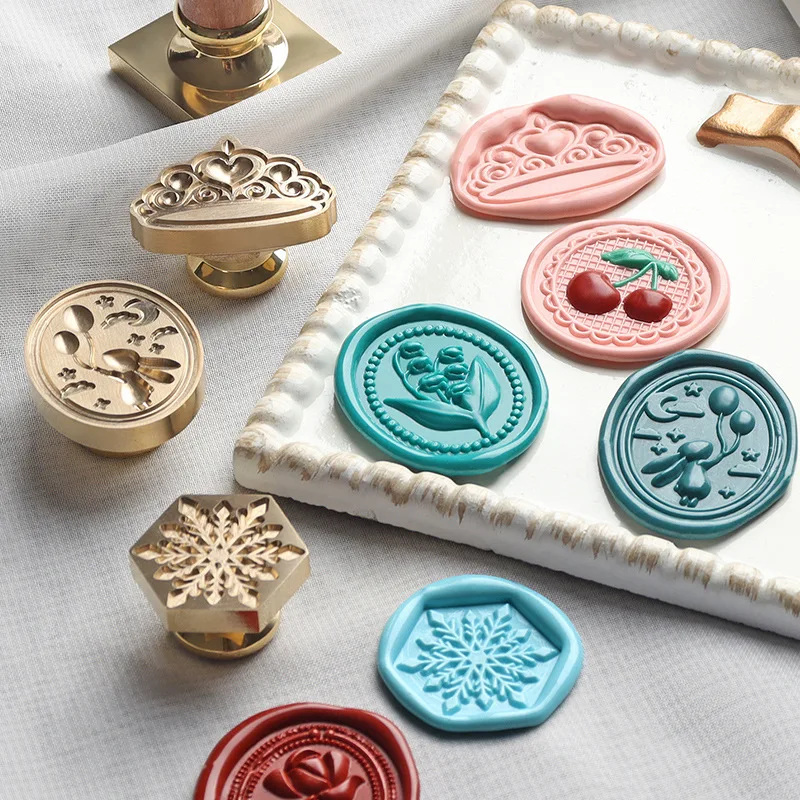 

Fire Paint Seal Retro Wax Seal Embossed Stamp Birthday Cake Cards Envelopes Wedding Invitations Packaging DIY Decorate Seals