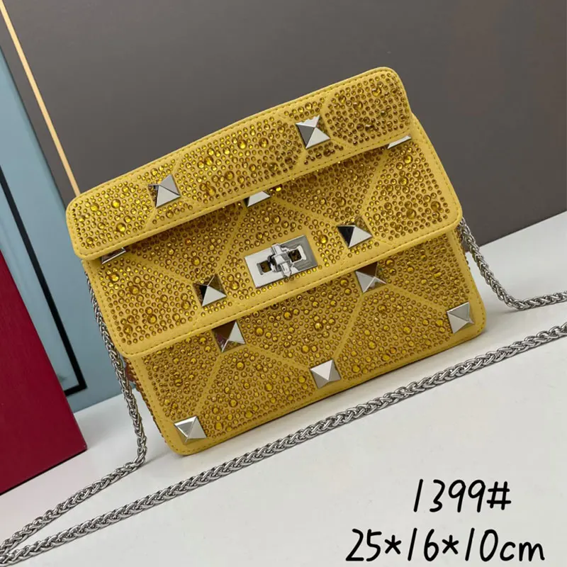 2023 Mini New Style Ladies Bag High Quality Crystal Small Square Bag Womens Chain Handbag Fashion Double Shoulder Crossbody Bags