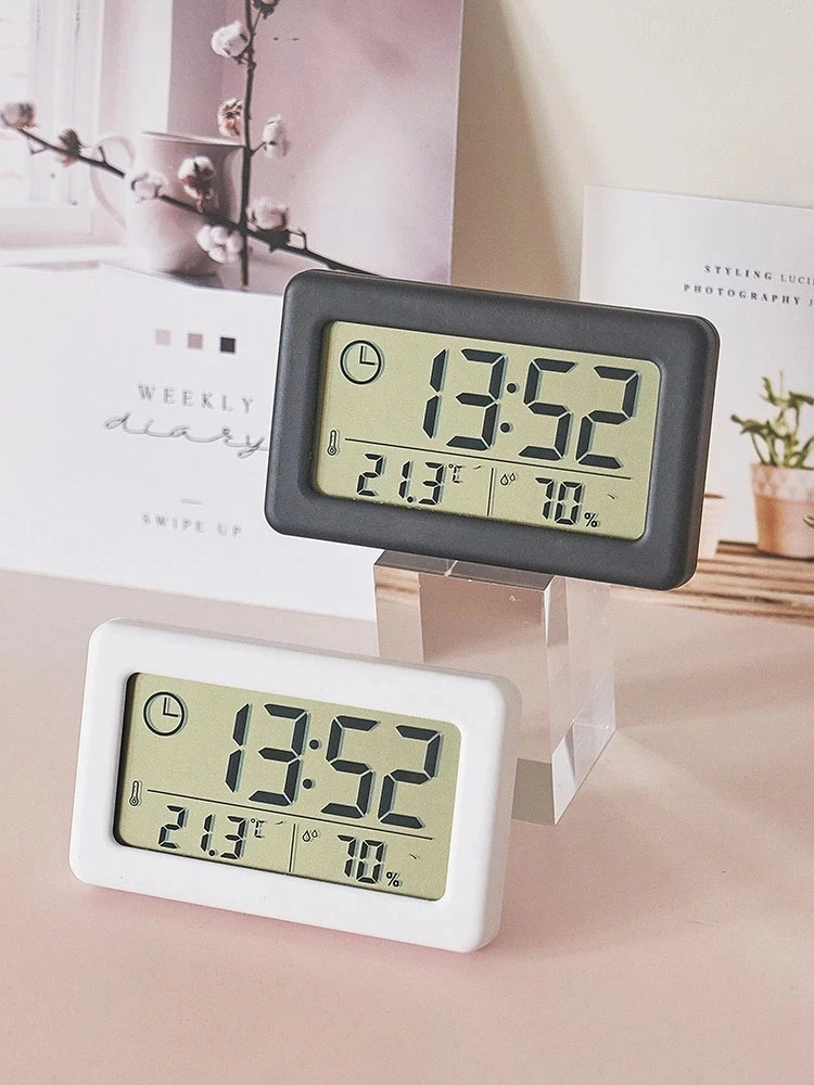 

Digital LCD Mute Desktop Clock Alarm Convenient Temperature Sensor Clock Bedroom Simple Electronic Watch Home Hygrometer Gauge
