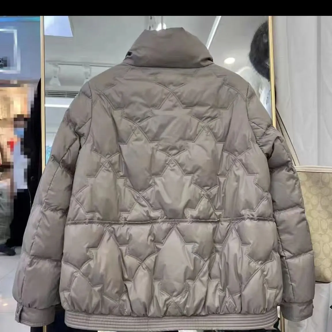 New Women Fashion Short Korean Down Jackets 2023 New Autumn Winter White Duck Down Female Warm Down Coats Zipper Pockets M17