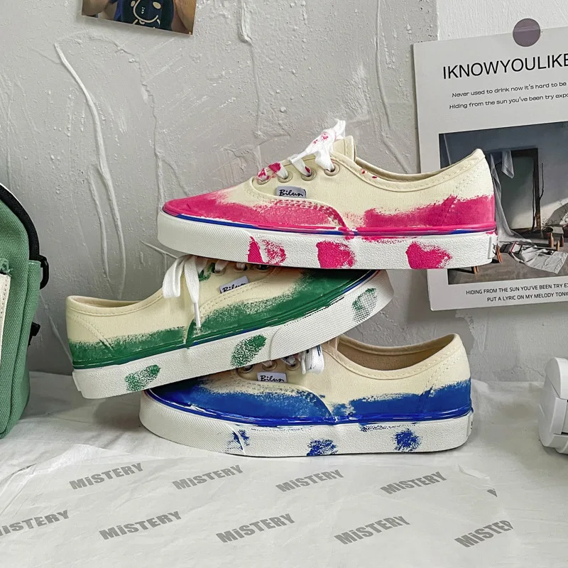 

2022 Diy Sneakers Doodle canvas shoes DIY hand drawn painting board shoes wild white shoes eu35-eu40