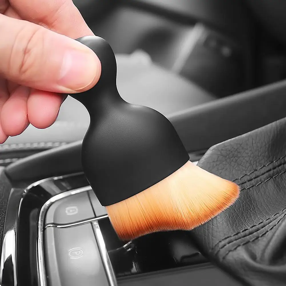 

Practical Duster Brush with Lid Detailing Brush Multifunctional Car Interior Cleaning Dust Removal Brush Smooth Surface