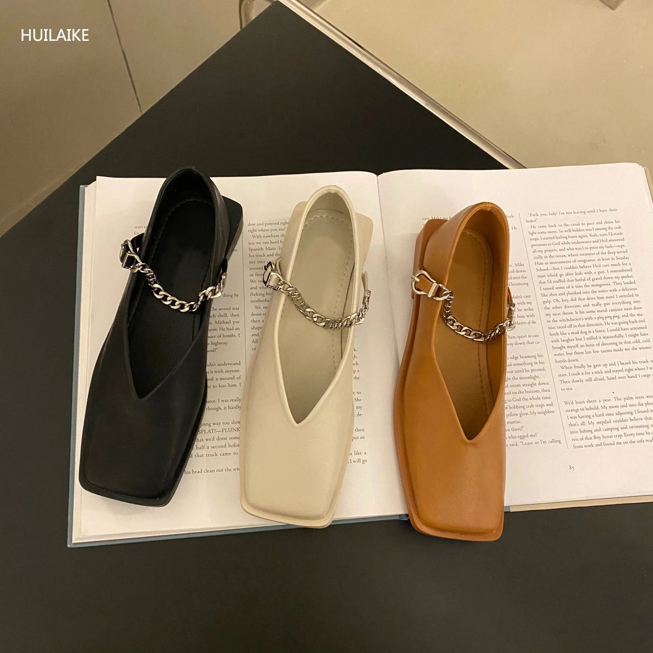 

Туфли женские деформированные на низком каблуке, лоферы, квадратный носок, цепь, повседневная обувь, плоская подошва, черные, осень