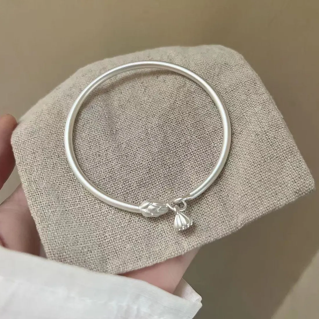 Браслет из чистого серебра 999 пробы женский однотонный открытый серебряный