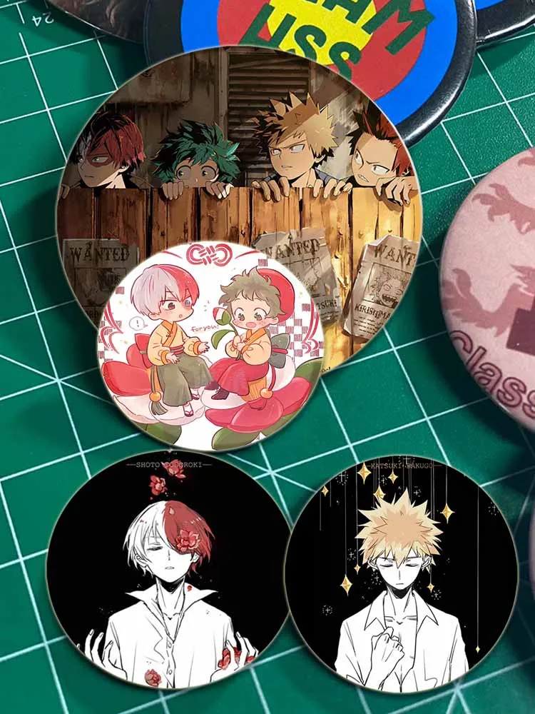 Anime Figures Izuku Midoriya/Katsuki Bakugou/Ochako Uraraka Brooches Enamel Pins Cosplay Badge for Collar Backpack Decoration