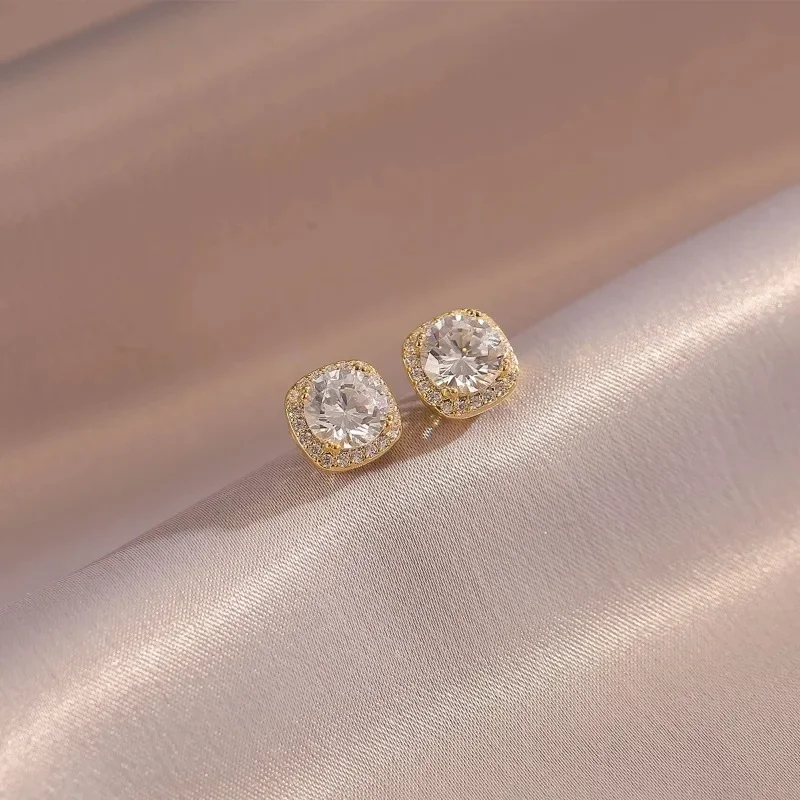 Uorich классические простые легкие роскошные позолоченные маленькие