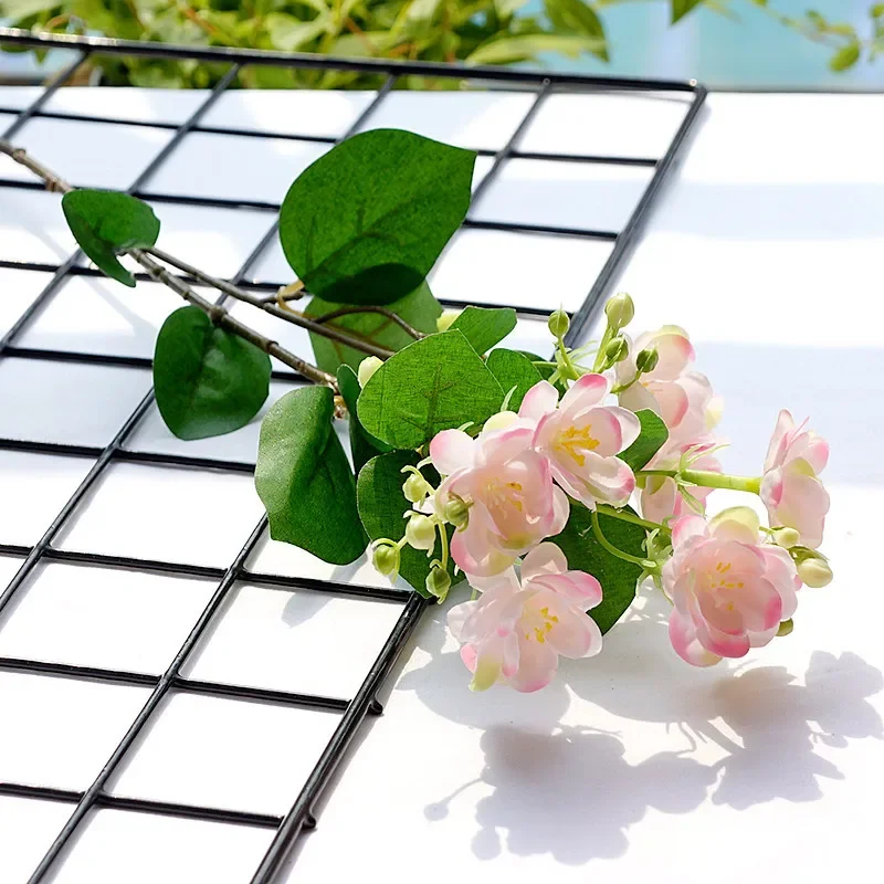 

Искусственный цветок жасмин