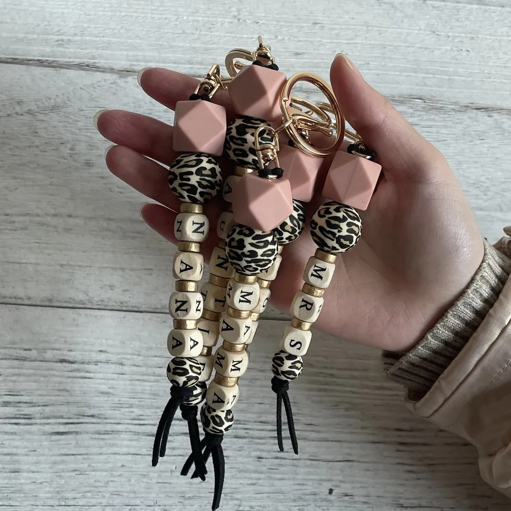 Брелок с леопардовым принтом для мам модный аксессуар подвеской-сумочкой и