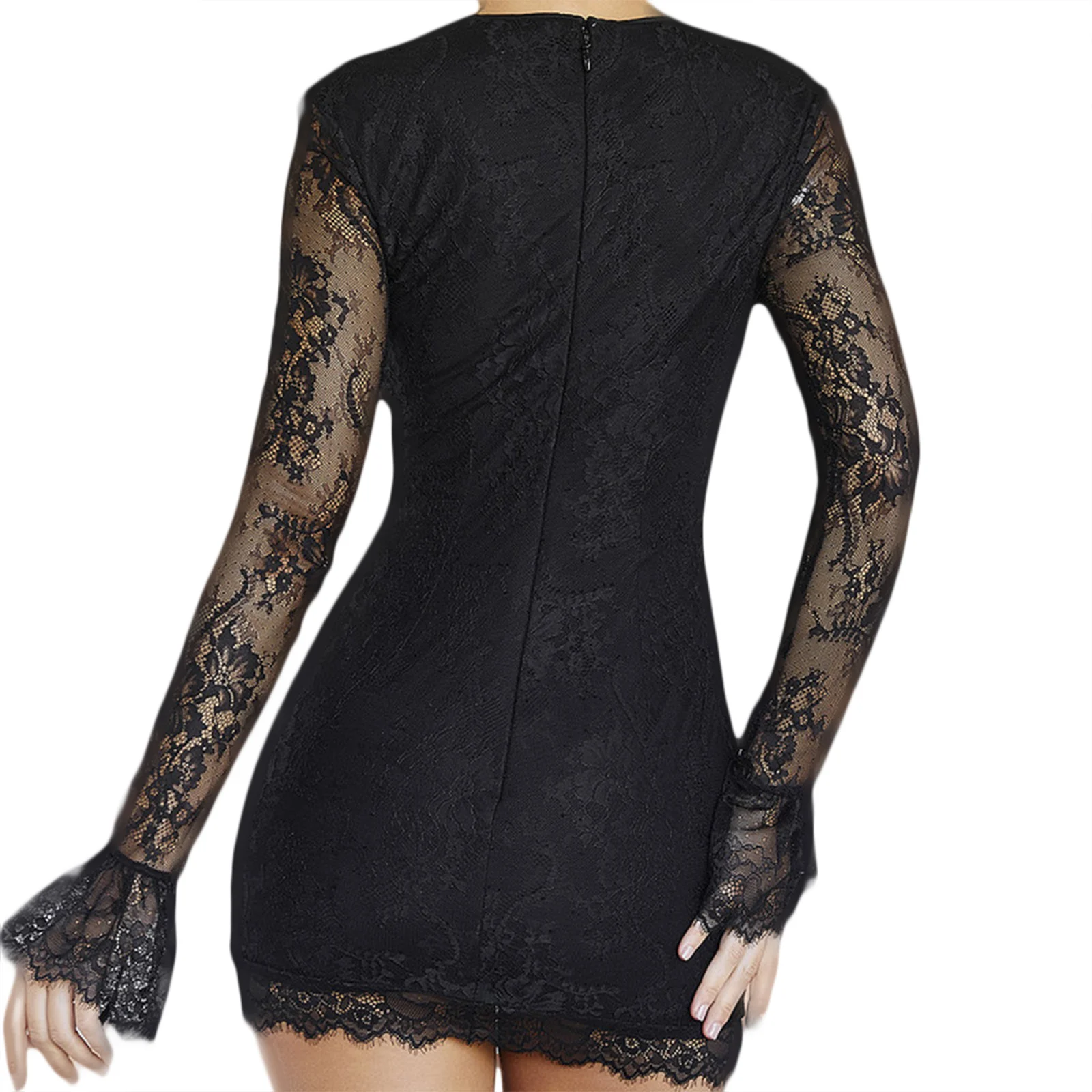 Рисунок 5 - Женское облегающее платье без рукавов на бретельках