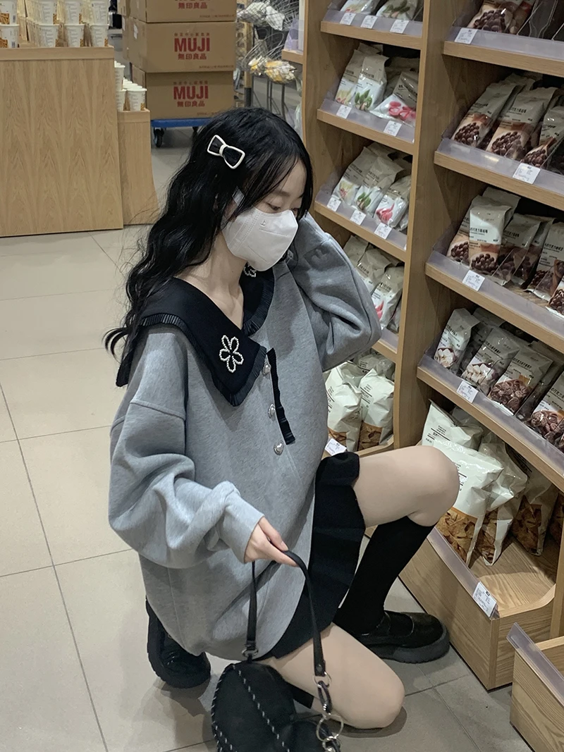 

5661 2021 new small fresh and irregular doll collar design loose sweatshirt