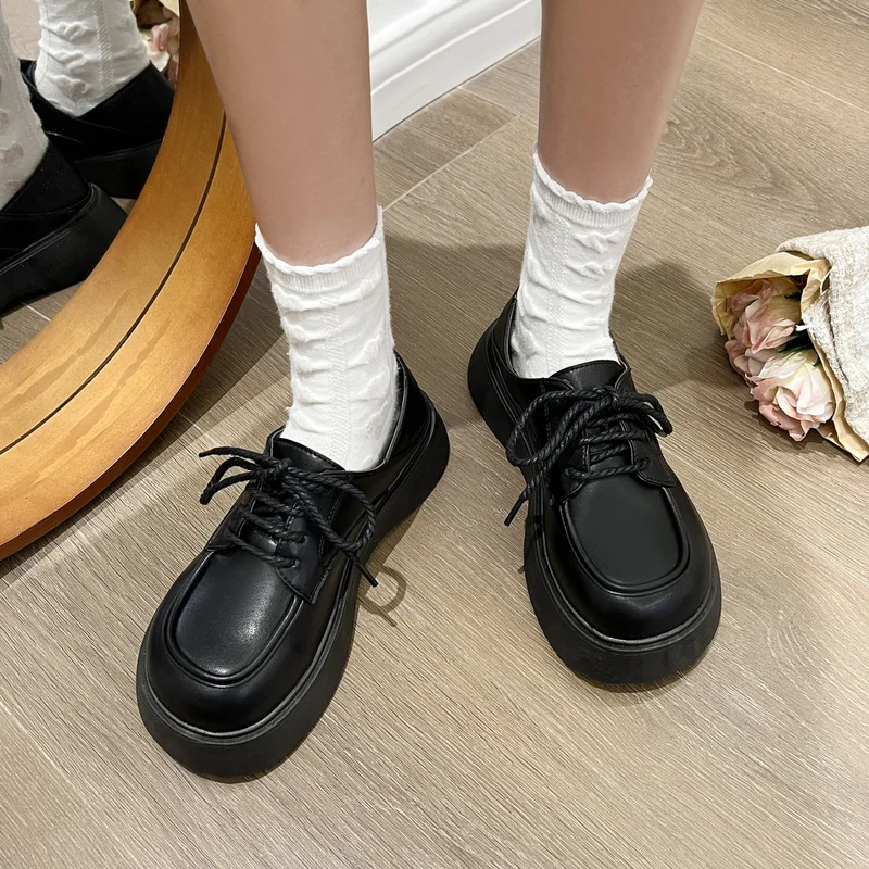 

New Shoes Women Sneakers Summer Woman Shoes Platform Heels Thick Sole Retro Rubber Mary Sweet Fashion Women's Flats Shoes 2022