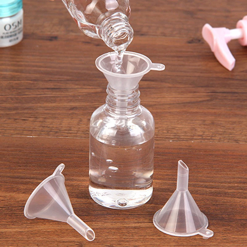 

10pcs High Quality Plastic Small Funnels For Perfume Mini Liquid Essential Oil Filling Empty Bottle Packing Tools 3.8x4.1cm