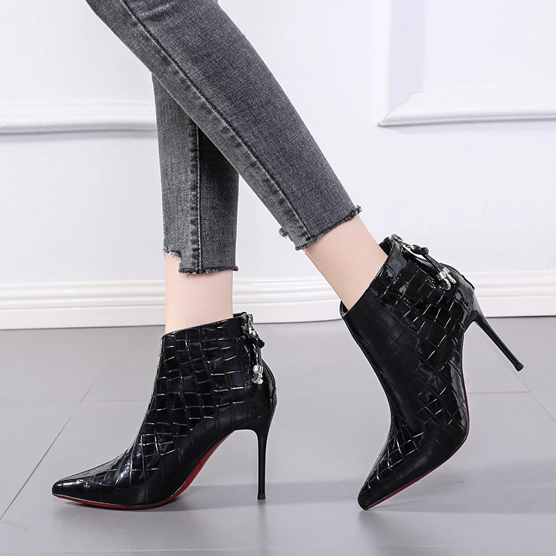 Pointed Crocodile Bright Leather Back Zip Woman Boots Pure Black Sexy Ankle Boots Stiletto High Heels Short Boots Autumn Winter