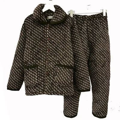 Winter middle-aged and elderly grandma's pajamas with extra-large three-layer padded quilted padded mink velvet home clothes.