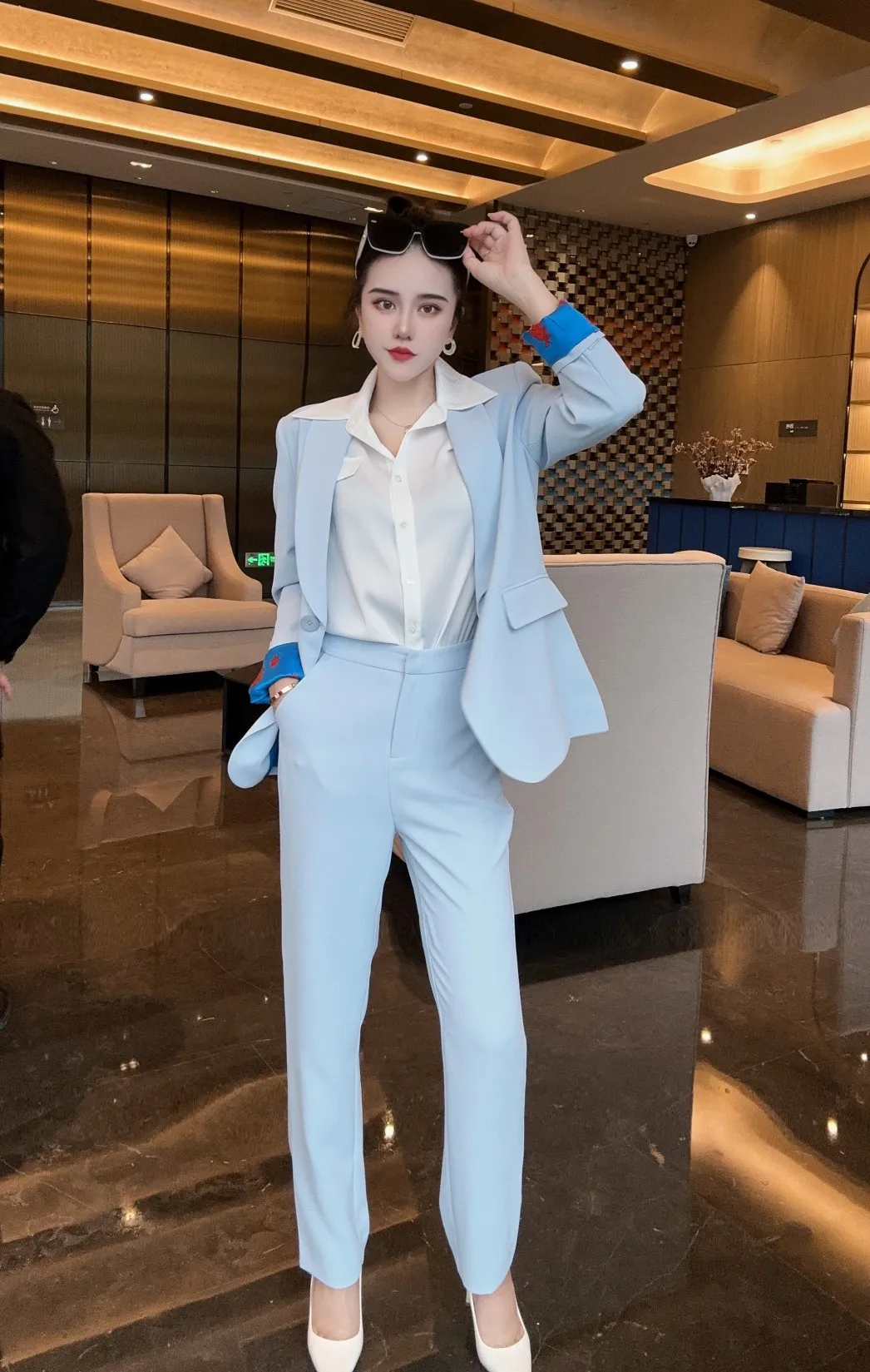 

2023 Early Spring Fashion New Women's Wear Suit 0317