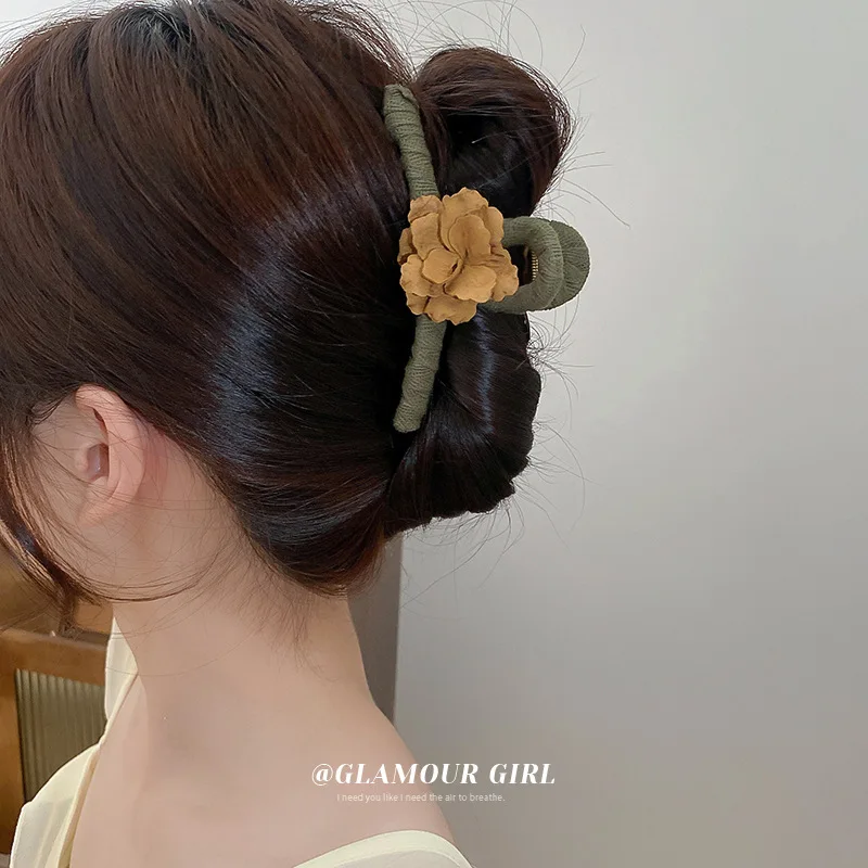 

Summer New Green Flower Hair Clip Temperament Retro Clamping Head Pan Shark Jiasen Accessories