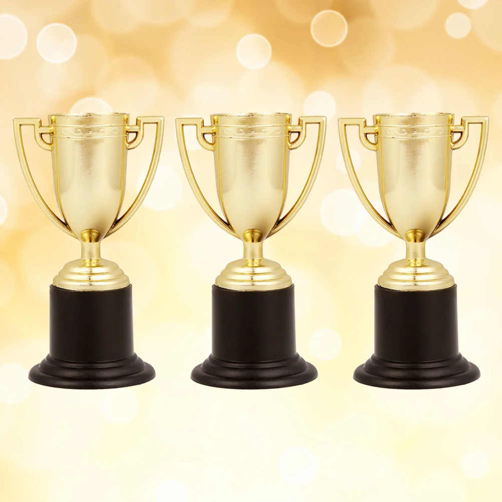 

6pcs 10cm Plastic Golden Trophy Student Sports Award Trophy Reward for Competitions (Golden)