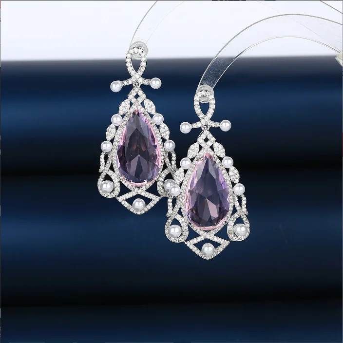 

2022 Осень Новые жемчужные серьги легкие Роскошные инкрустированные цирконами капли воды модные элегантные серьги для женщин