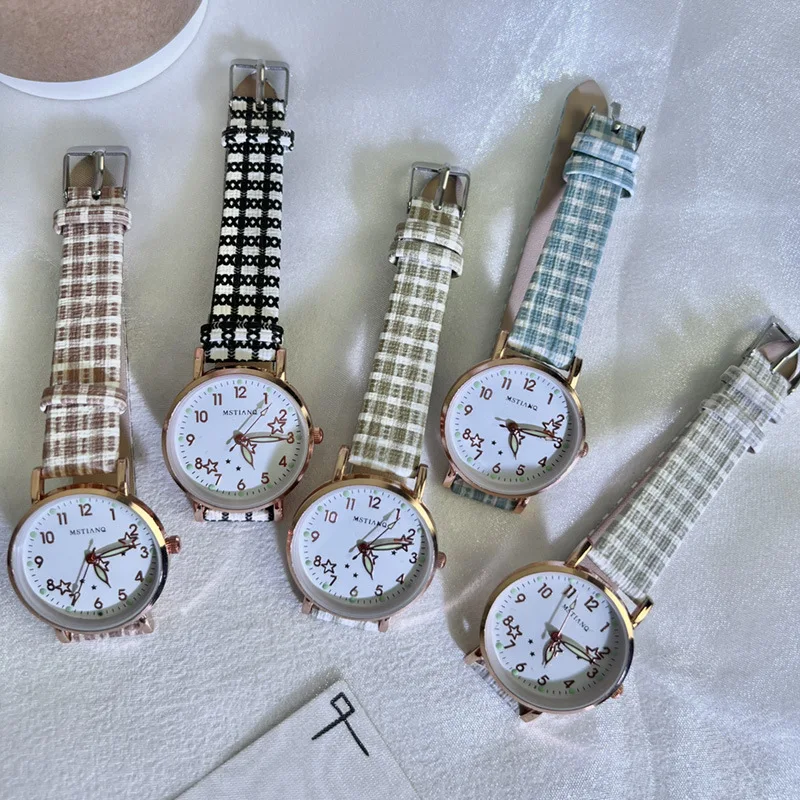 Эксклюзивные часы для экзаменации учениц средней школы корейский стиль простой