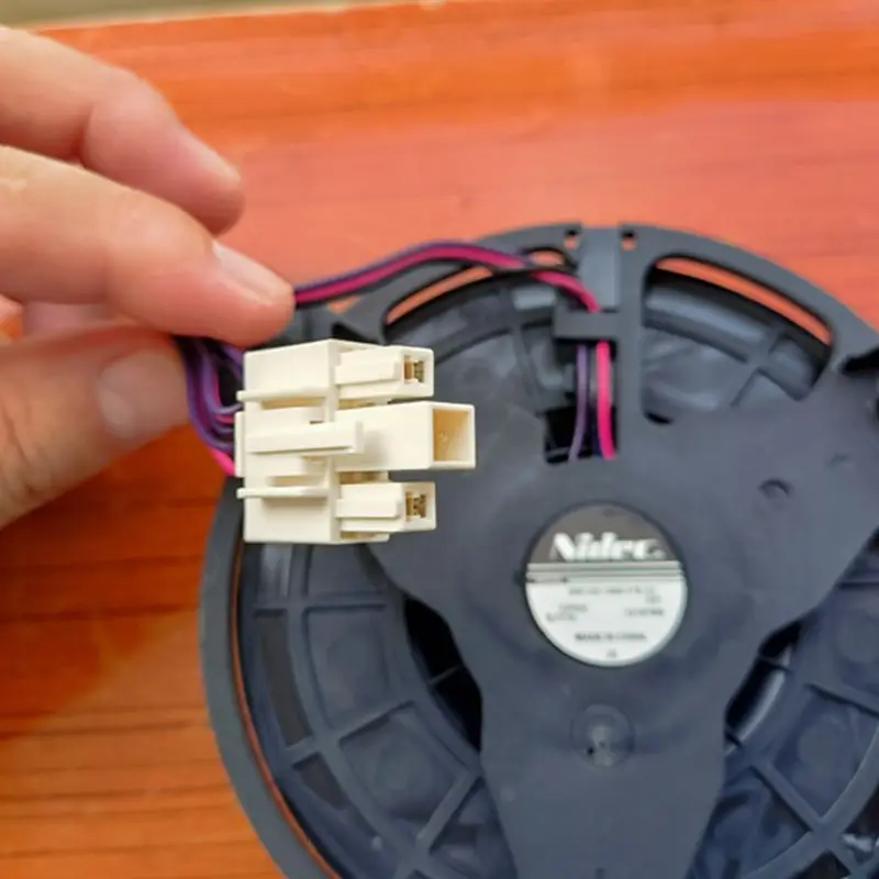 Двигатель испарителя холодильника Hisense