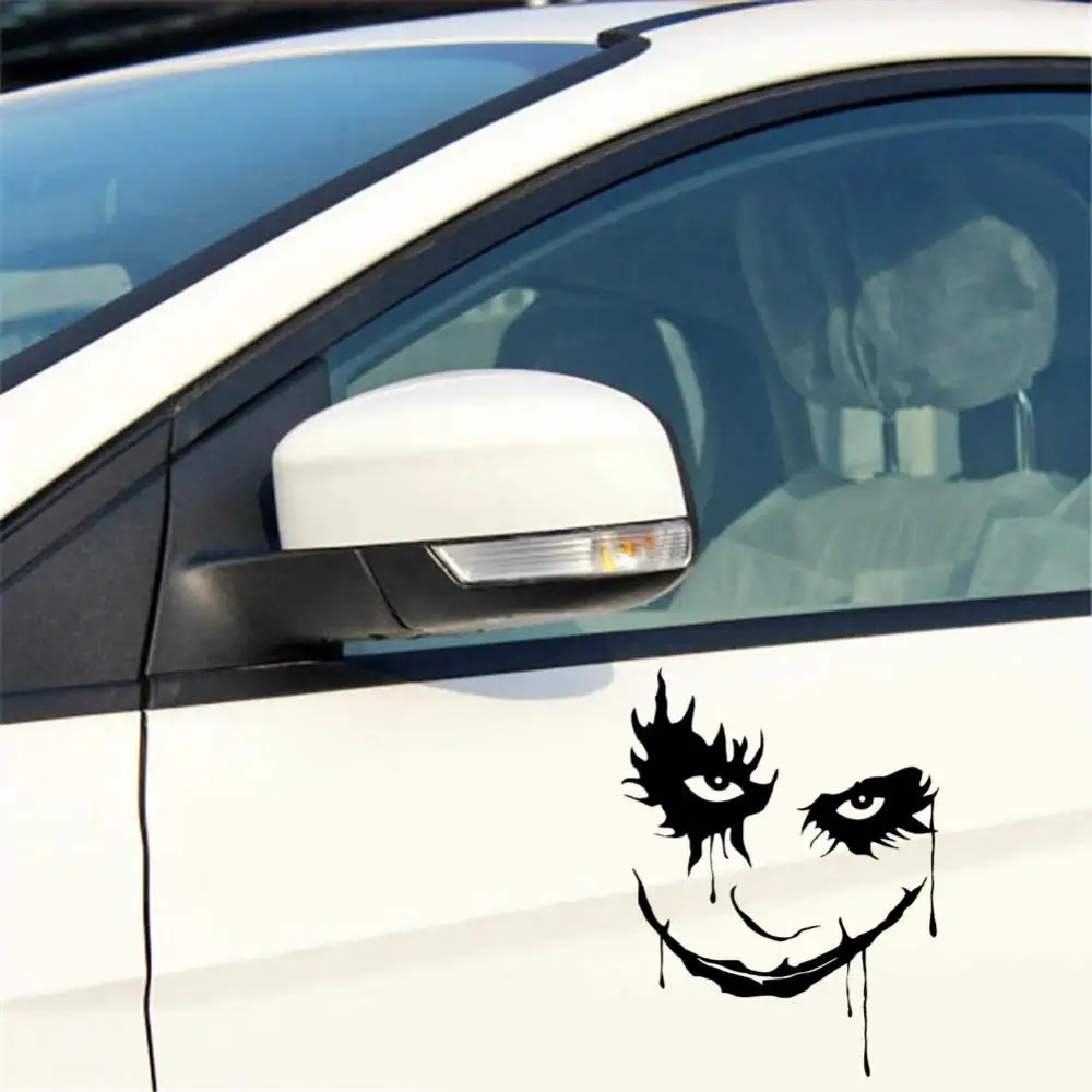 Водостойкая виниловая наклейка на корпус автомобиля 10x13 см