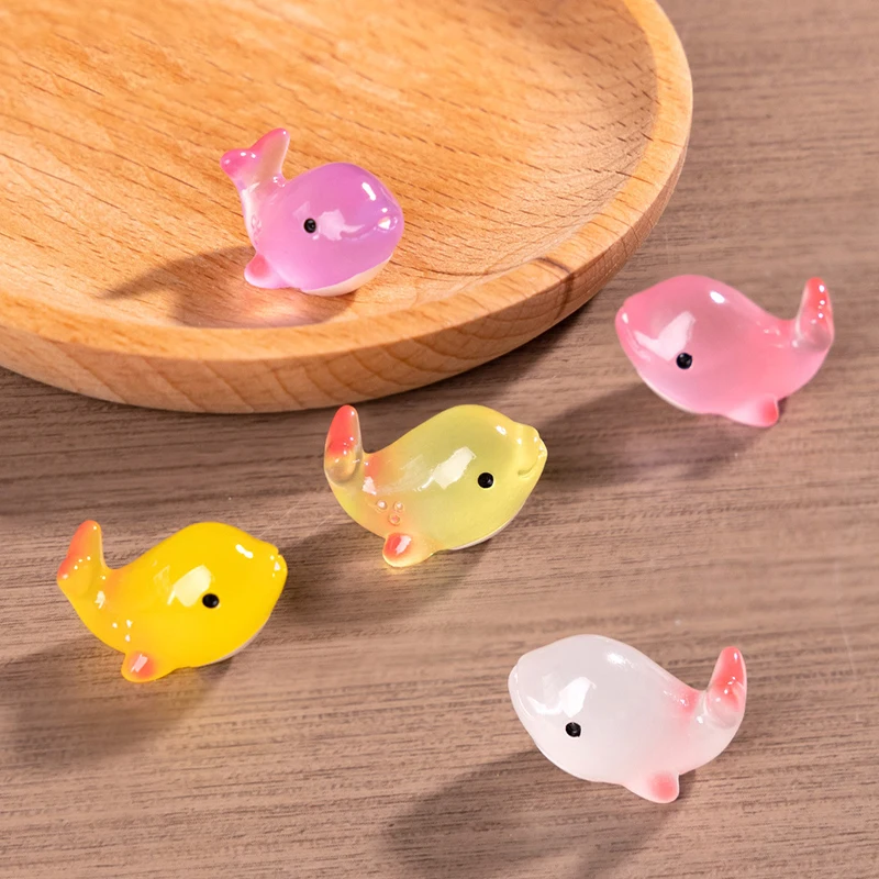 2 шт. модные имитация светящегося кита миниатюрные фигурки мультяшная милая