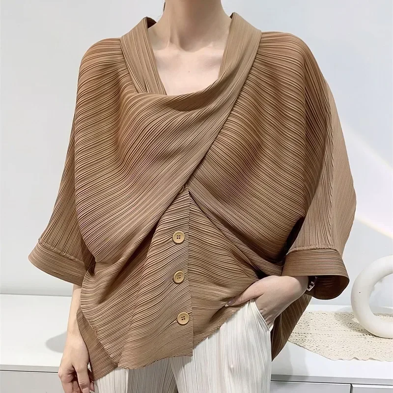 Фото Оригинальная плиссированная короткая куртка ALSEY Miyake для женщин, весна-лето 2024, новинка, Свободный Повседневный Топ с рукавом в семь минут и воротником-шарфом №2