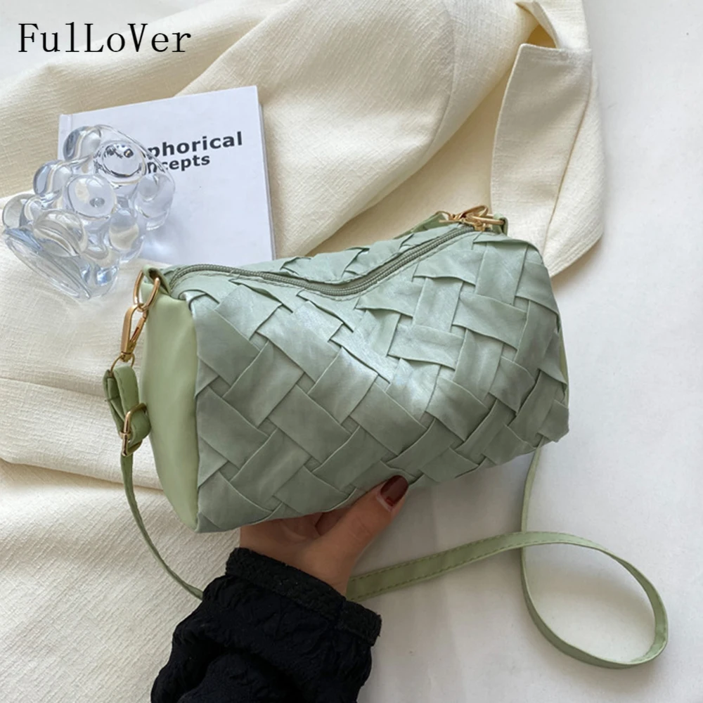 

Простая сумка на плечо для женщин, новинка 2022, модные сумки через плечо, повседневные тканые сумки для подмышек, однотонные вместительные по...