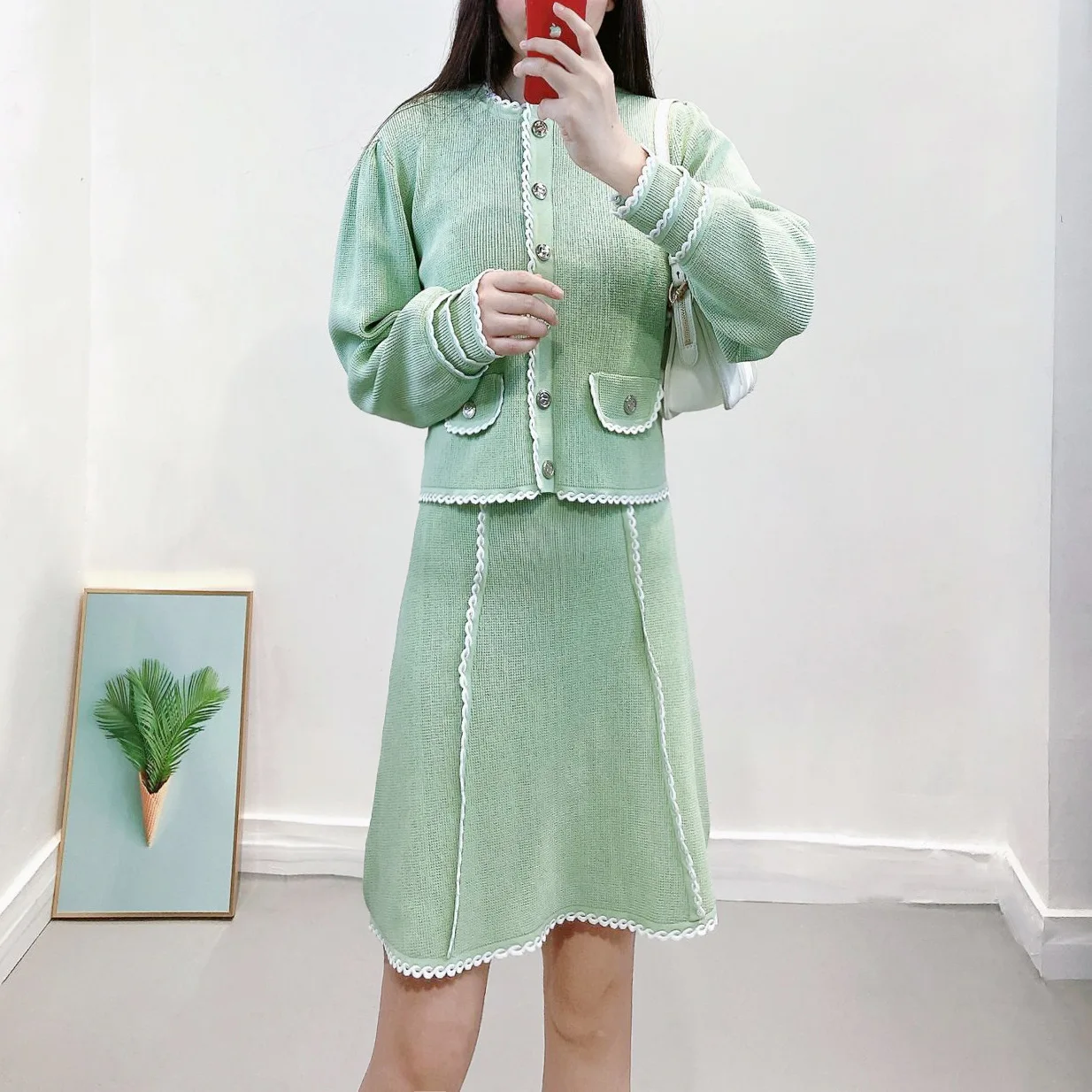 

French early autumn new light luxury knitting cardigan+skirt small fragrance suit women fashion two-piece set women cardigan