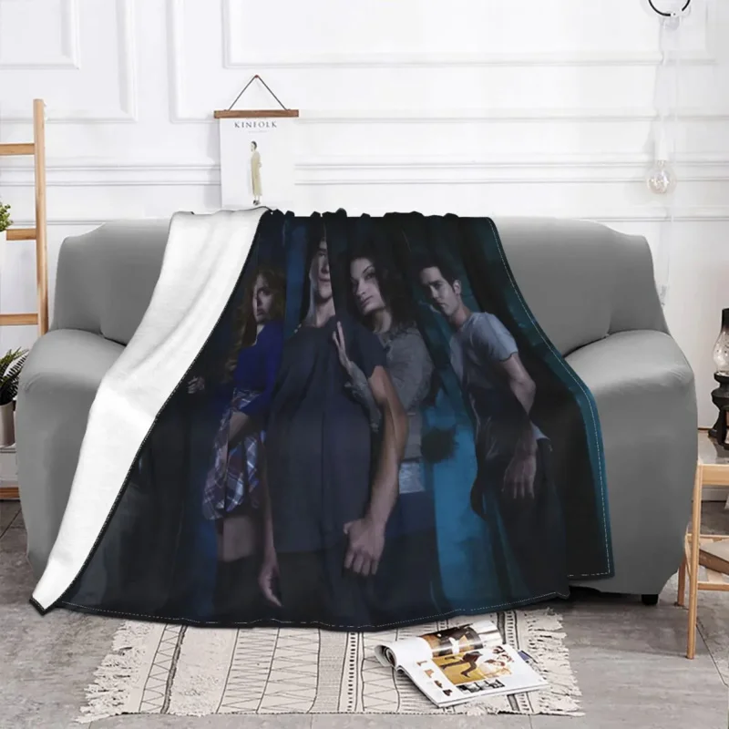 

Teen Wolf Blankets Flannel Print Mystery Drama Multifunction Ultra-Soft Throw Blankets for Bedding Office Bedspread