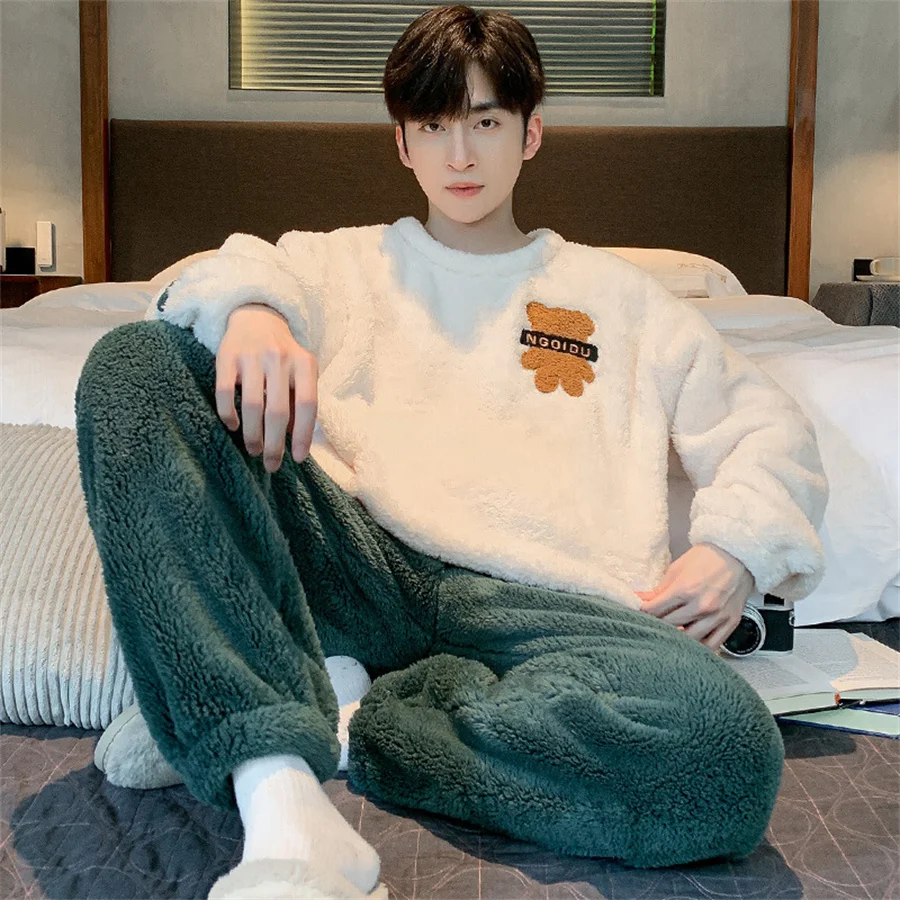 Зимний теплый пижамный комплект мужской Пушистый пуловер + длинные брюки из